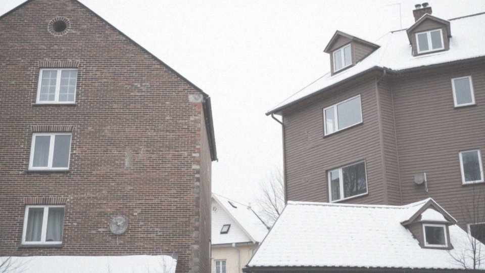 Jak zapotrzebowanie na moc cieplną różni się w zależności od wieku budynku?
