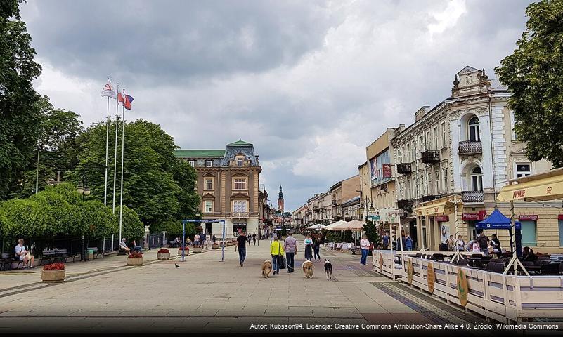 Plac Konstytucji 3 Maja w Radomiu